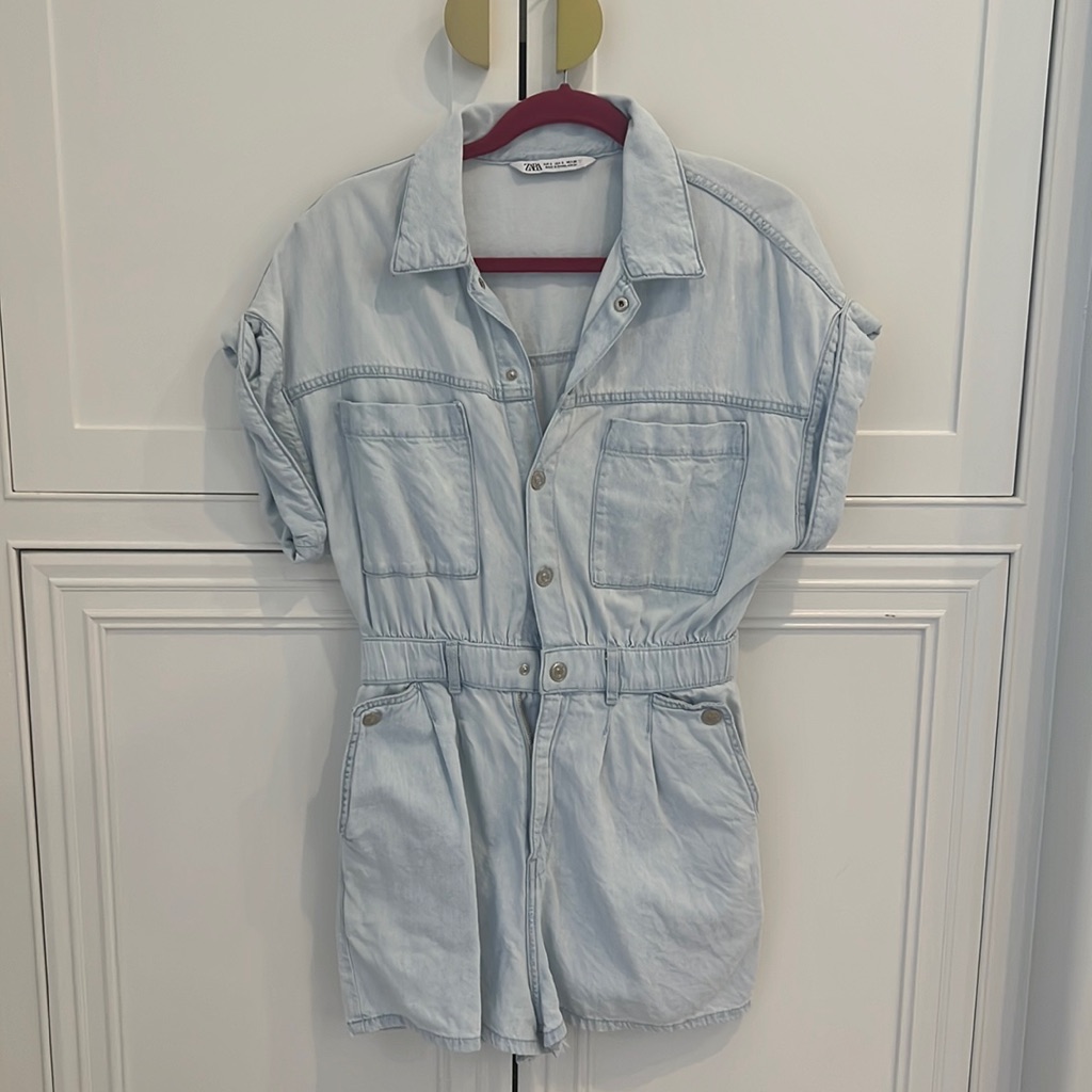 Cutest Zara Light Wash Denim Shorts Romper